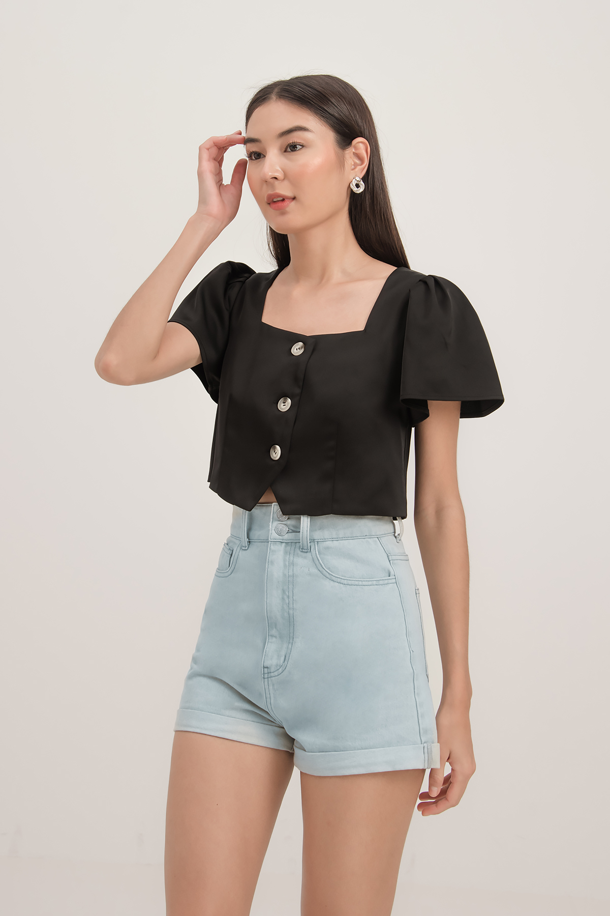 Fayth Bianca Button Down Sleeve Crop Top