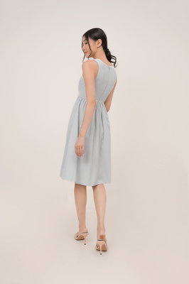 Kaesie Gingham Pocket Midi Dress