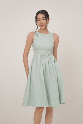 Kaesie Gingham Pocket Midi Dress