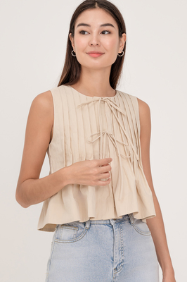 Tayler Reversible Pleated Top