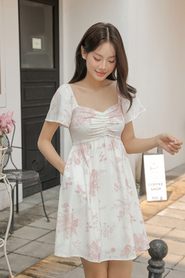 Wallpaper Sweetheart Flutter Sleeve Dress