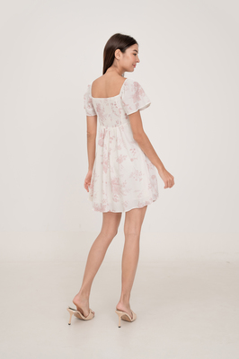 Wallpaper Sweetheart Flutter Sleeve Dress