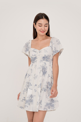 Wallpaper Sweetheart Flutter Sleeve Dress