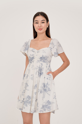 Wallpaper Sweetheart Flutter Sleeve Dress