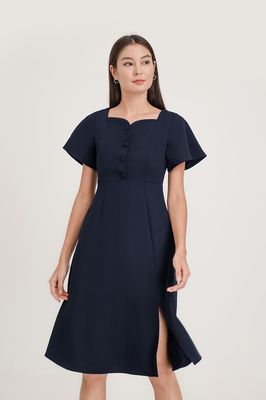 Pearle Sweetheart Midi Dress