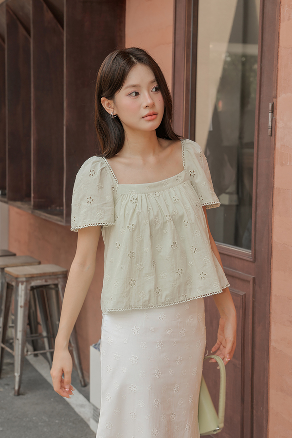 Lyna Broderie Sleeve Top