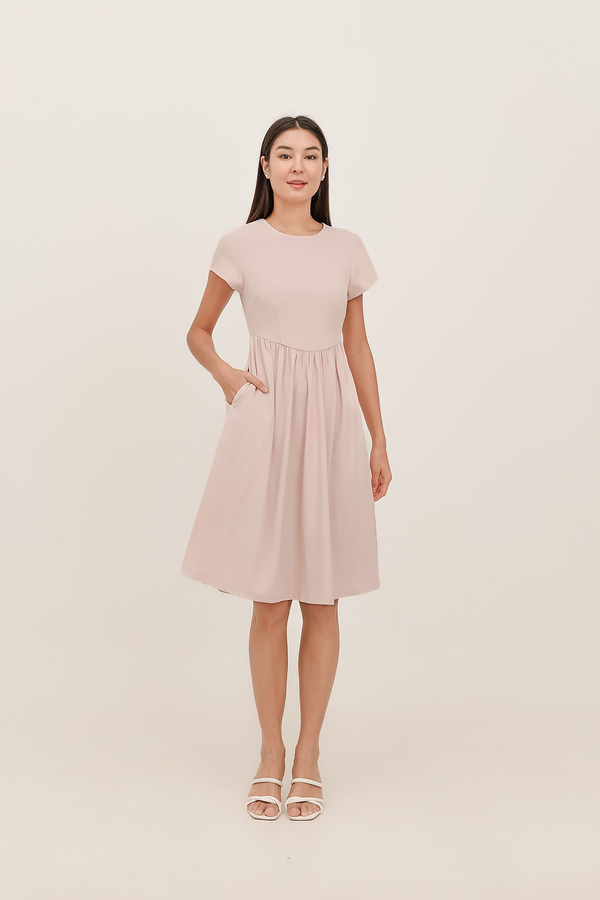 Fayth • Veil Boat Neck Sleeve Dress Fayth • Veil Boat Neck Sleeve Dress