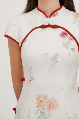 Luna Floral Cheongsam