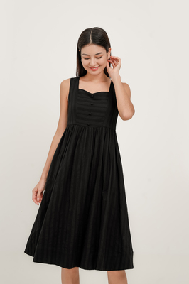 Vernelle Sweetheart Midi Dress