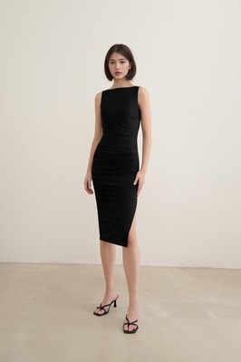 Kynd Padded Boat Neck Midi Dress