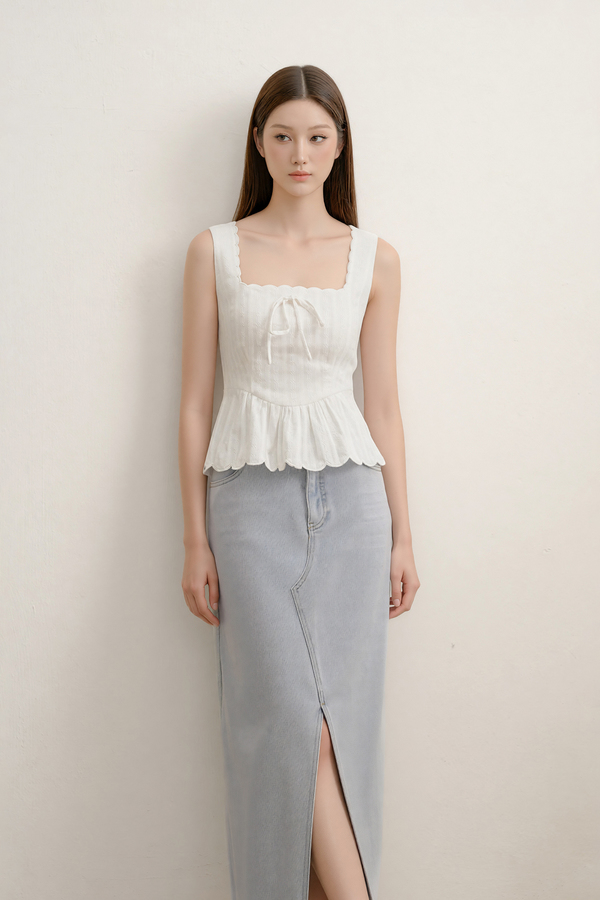 Fayelle Textured Scallop Top