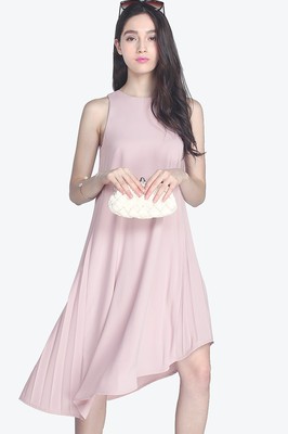 Avenue Pleated Midi