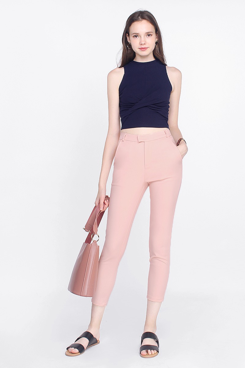 High waisted cropped pants BUFFALO $59 Womens New Coral Cropped High Waist Casual Pants 31 WAIST B+B. Sold by BOBBI + BRICKA. $ $ Mogul Interior Womens Loose Casual Pant High Waist With 2 Front Pockets Patchwork Cotton Regular Harem Pants. Sold by Mogul Interior. $ $ - .