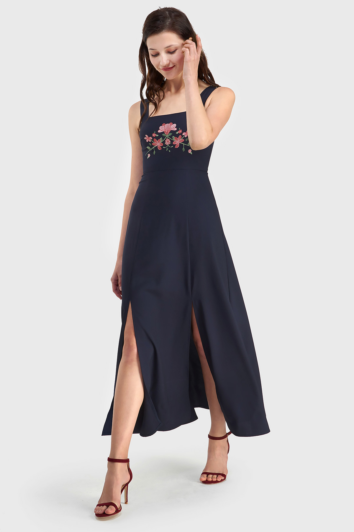 Fayth • Lyla Embroidered Maxi Dress