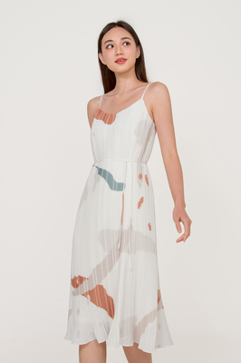 Valley Pleated Midi Dress