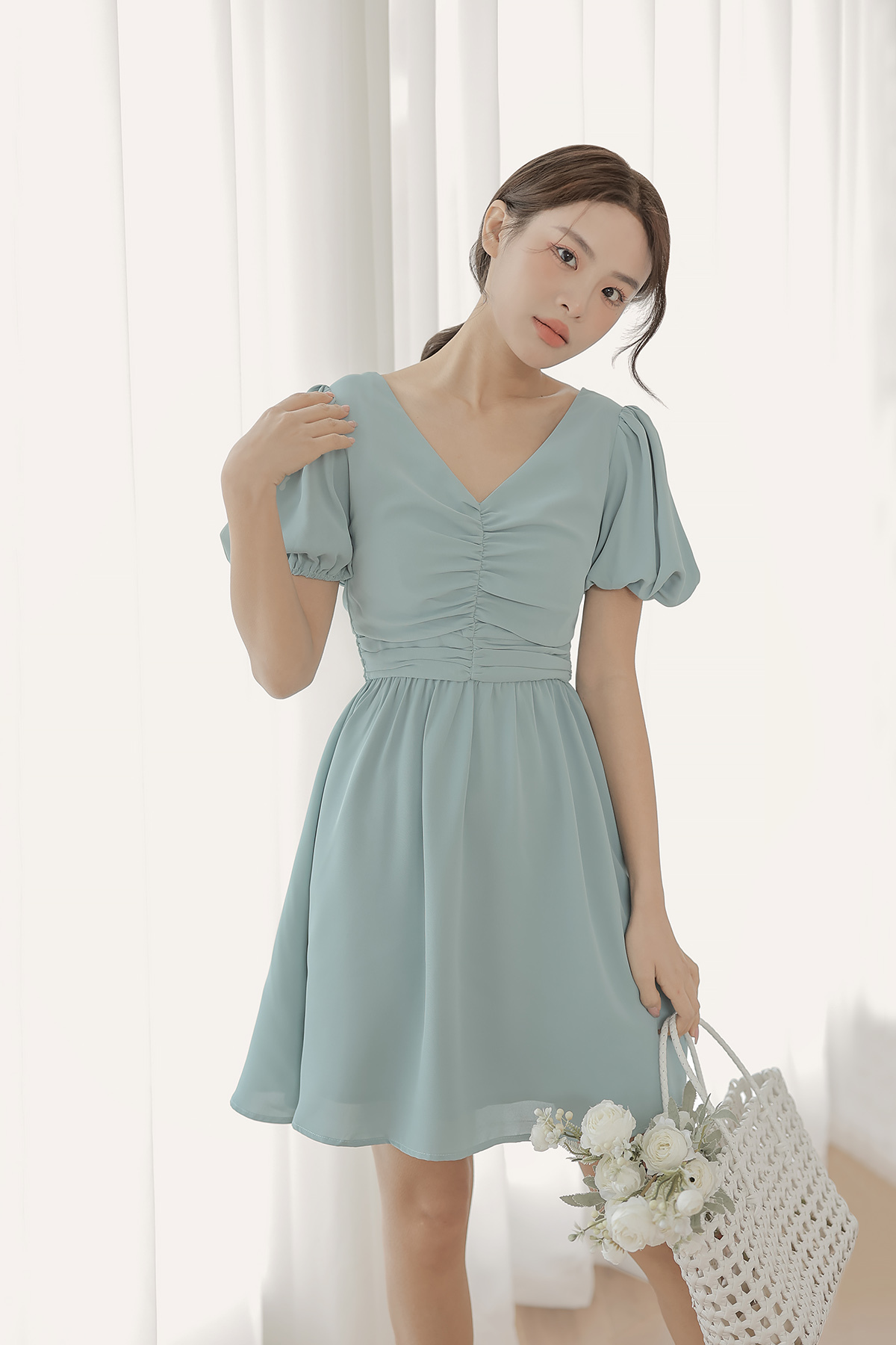 Ruched puff hot sale sleeve dress