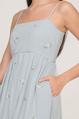 Holly Embroidered Pocket Midi Dress
