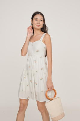 Holly Embroidered Sweetheart Dress