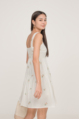 Holly Embroidered Sweetheart Dress