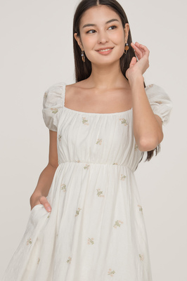 Clove Embroidered Puff Sleeve Dress