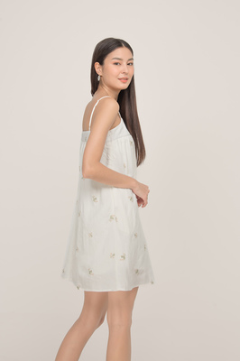 Clove Embroidered Gathered Summer Dress