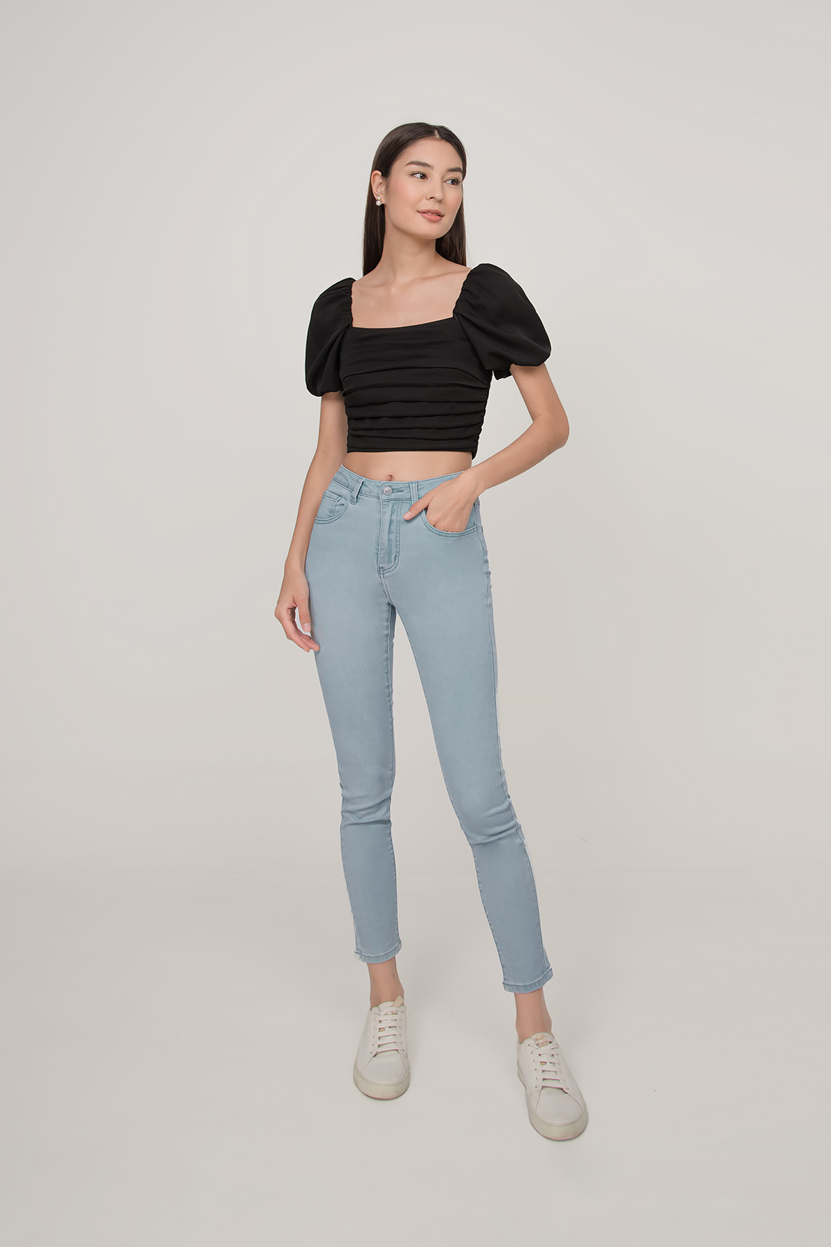 Fayth • Raychelle Ruched Puff Sleeve Crop Top