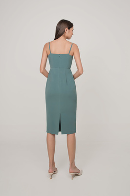 Olivia Sweetheart Ruched Midi Dress
