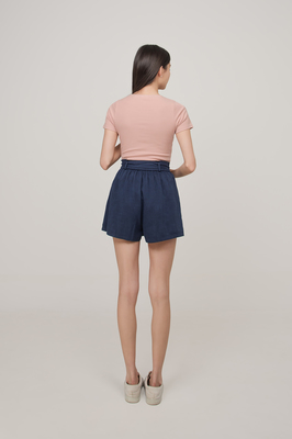 Aubree Textured Elastic Shorts