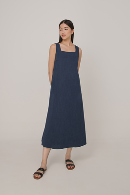 Taylor Relaxed Slit Maxi Dress