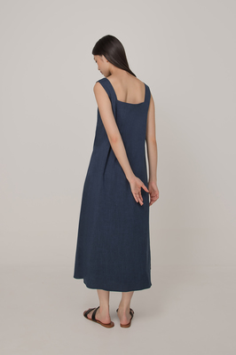 Taylor Relaxed Slit Maxi Dress