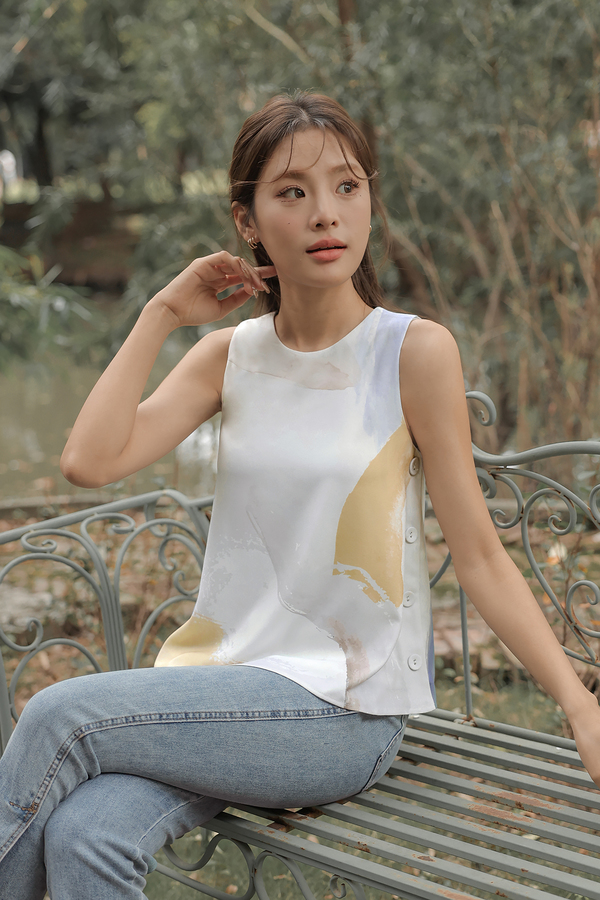 best online store for women's tops