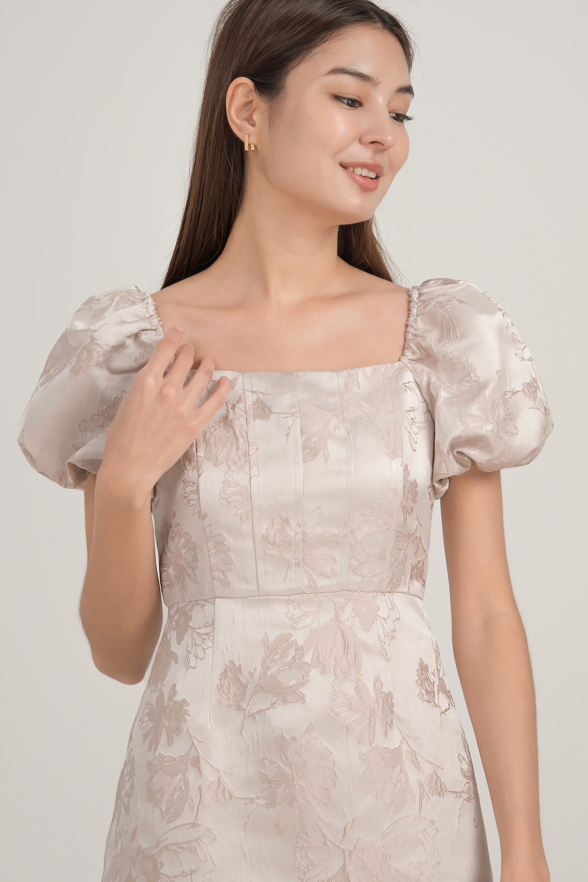 Fayth • Peonies Jacquard Puff Sleeve Dress