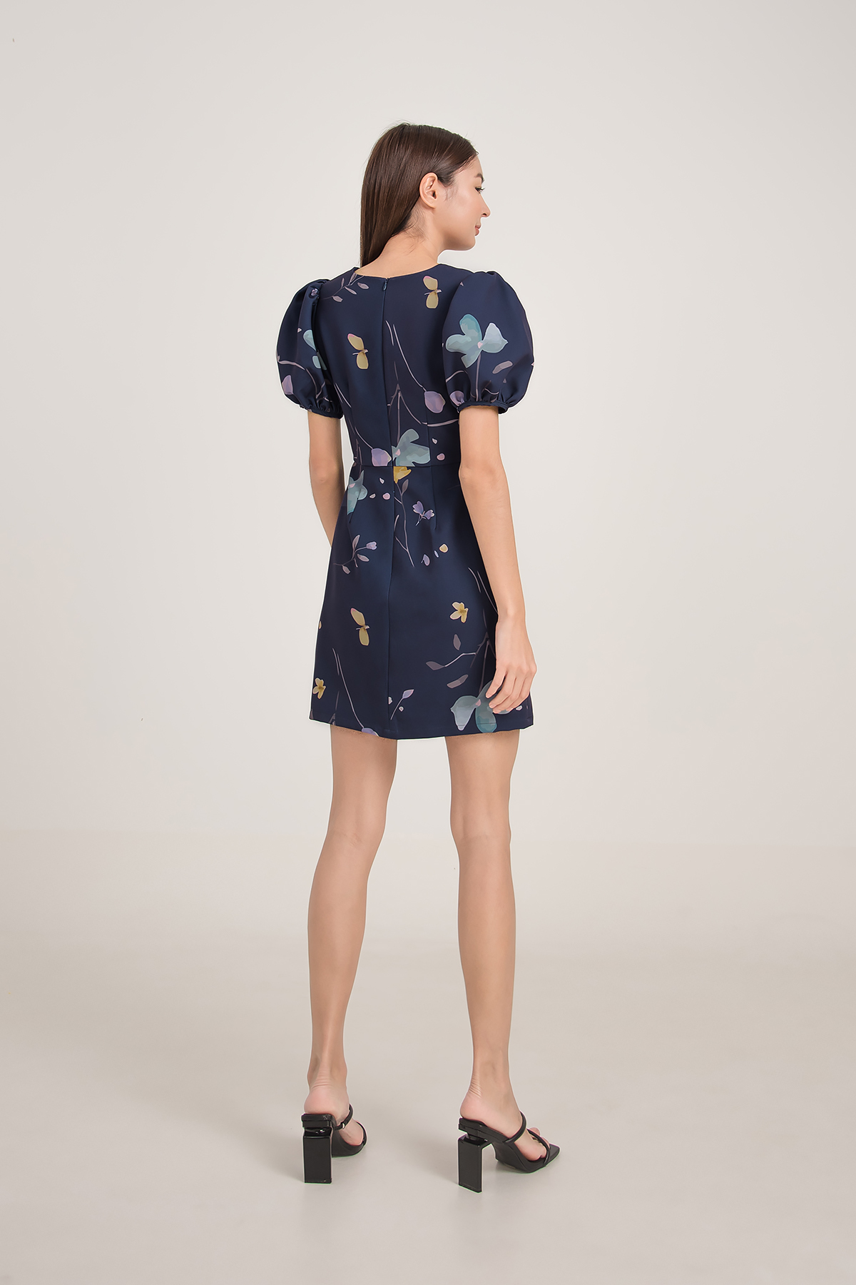 タグ付 未使用 French Bouquet Puff Sleeve Dress herlipto ◼︎French Bouquet Puff Sleeve Dress ¥26,000(tax in