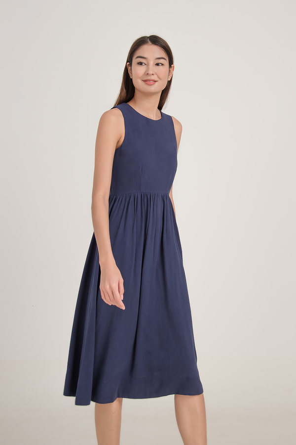 Louri Linen Pocket Midi Dress